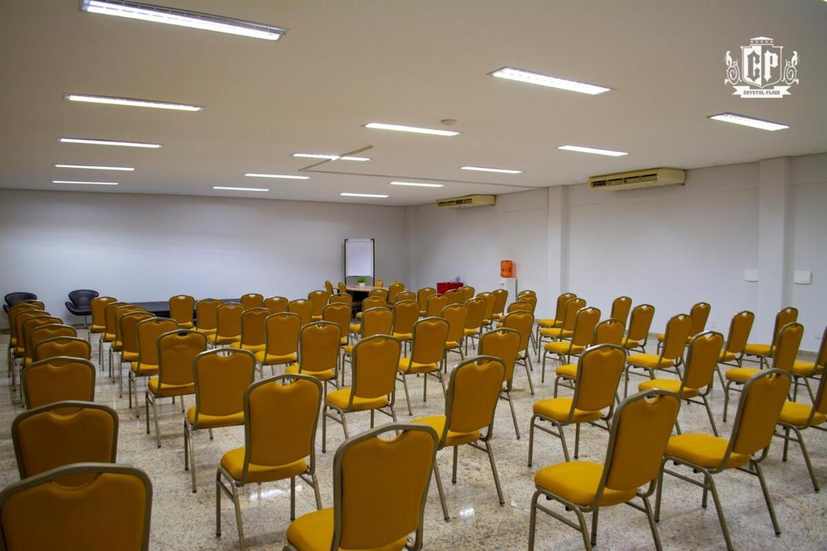 Elegancia & Conforto Flat Mobiliado Goiânia Exterior photo